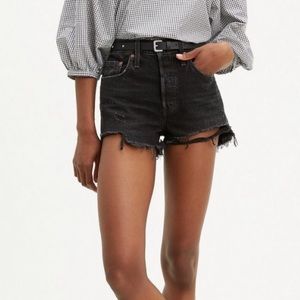 NWT Levi’s 501 High Rise Shorts black